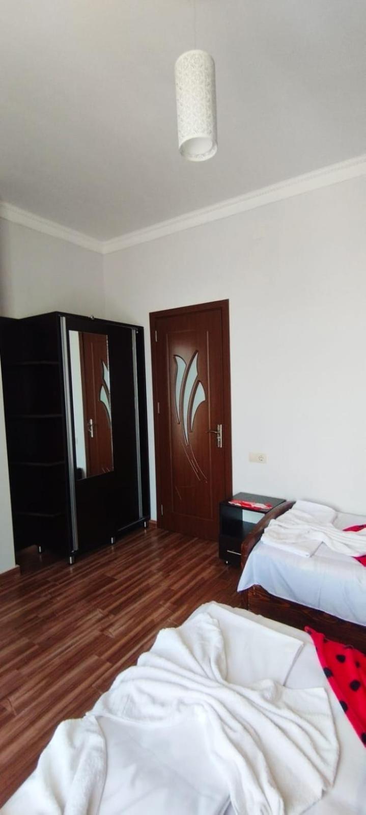 Hotel Twins Anna Kobuleti Esterno foto